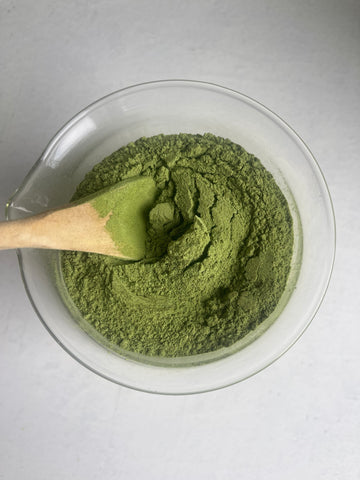 New! Clora Illuminating Facial Mask